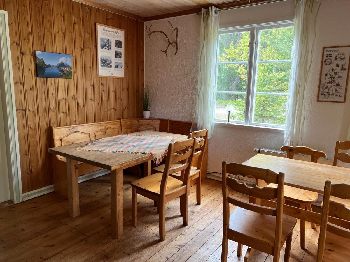 Nya Skogsgarden Hostel Mårbacken Exterior foto