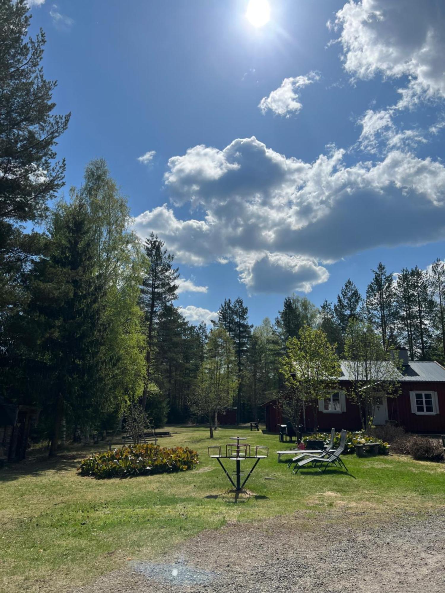 Nya Skogsgarden Hostel Mårbacken Exterior foto