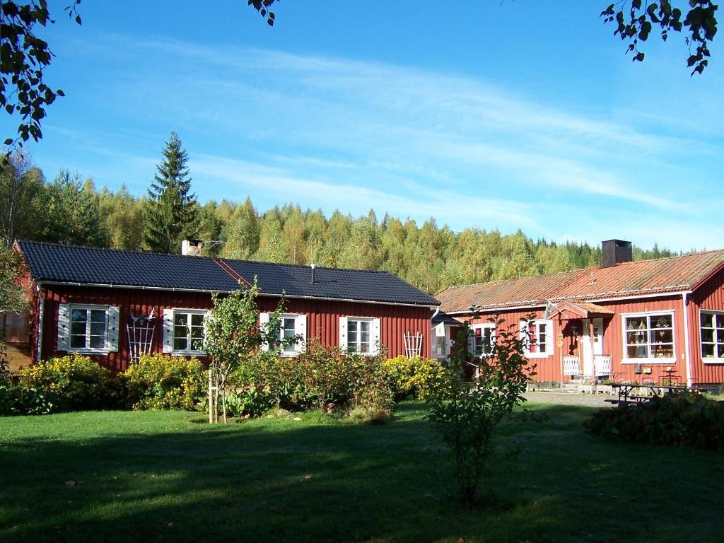 Nya Skogsgarden Hostel Mårbacken Exterior foto